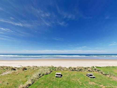 645 N Pacific St Townhouse Unit B image 17